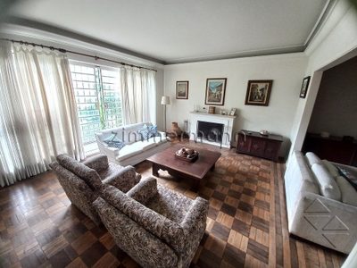 Casa, 3 quartos, 320 m² - Foto 1
