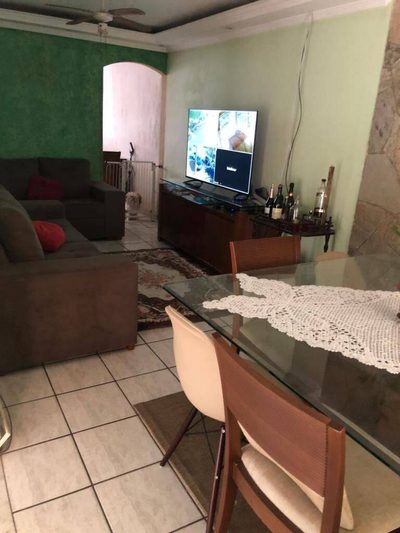 Casa, 3 quartos, 159 m² - Foto 2