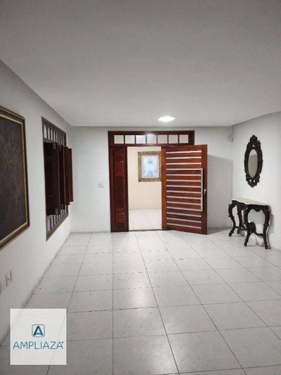Casa, 4 quartos, 200 m² - Foto 1