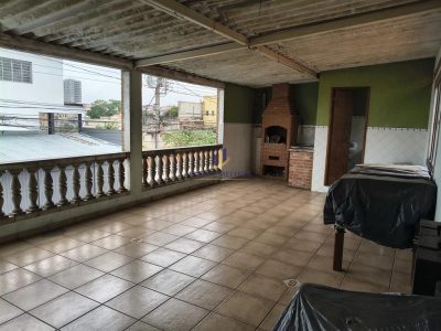 Casa, 2 quartos, 168 m² - Foto 1