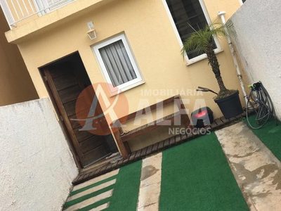 Casa, 2 quartos, 70 m² - Foto 1