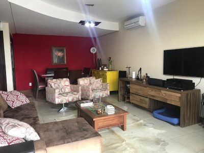 Casa, 3 quartos, 200 m² - Foto 1