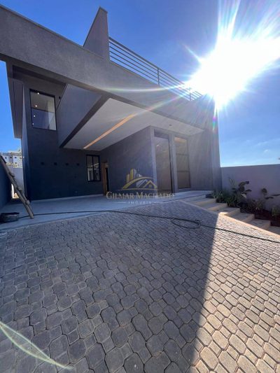 Casa, 3 quartos, 220 m² - Foto 1