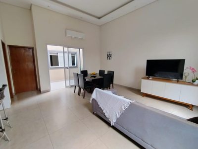 Casa, 3 quartos, 146 m² - Foto 1