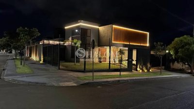 Casa, 3 quartos, 199 m² - Foto 1
