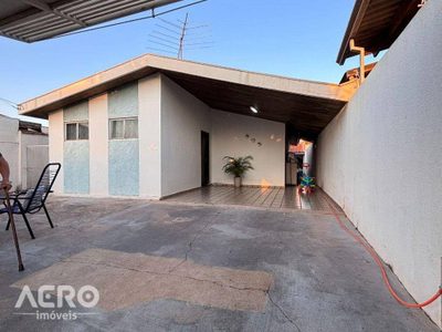 Casa, 3 quartos, 135 m² - Foto 1