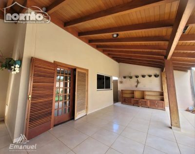 Casa, 4 quartos, 240 m² - Foto 4