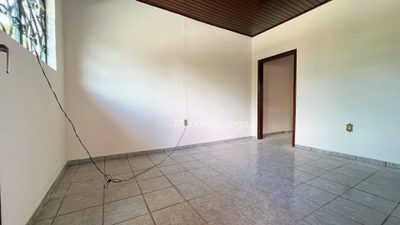 Casa, 3 quartos, 232 m² - Foto 3