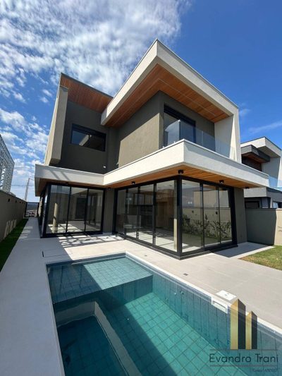 Casa, 5 quartos, 310 m² - Foto 2