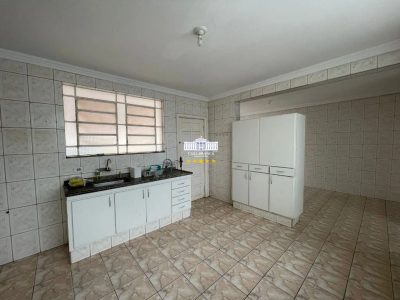 Casa, 3 quartos, 232 m² - Foto 3