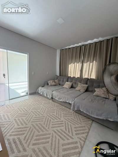 Casa, 3 quartos - Foto 2