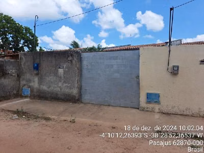 Casa, 1 quarto, 128 m² - Foto 1