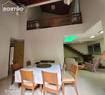 Casa, 4 quartos, 240 m² - Foto 3