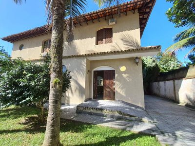 Casa, 5 quartos, 316 m² - Foto 1