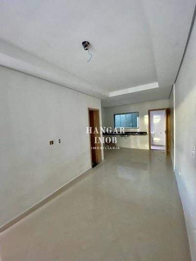 Casa, 2 quartos, 82 m² - Foto 1