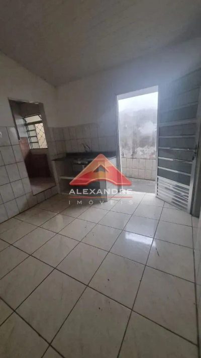 Casa, 2 quartos, 83 m² - Foto 2