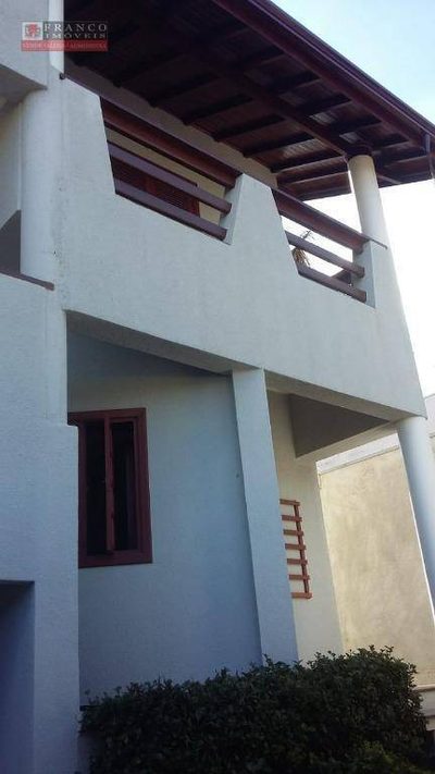 Casa, 3 quartos, 320 m² - Foto 1
