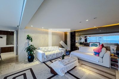 Cobertura, 3 quartos, 221 m² - Foto 4