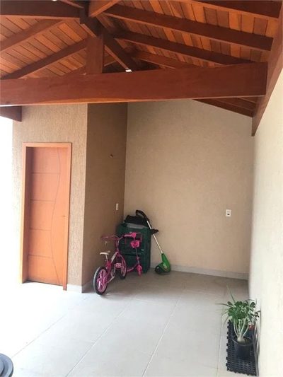 Casa, 3 quartos, 231 m² - Foto 1