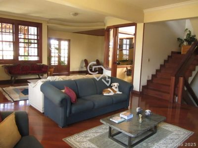 Casa, 3 quartos, 354 m² - Foto 1