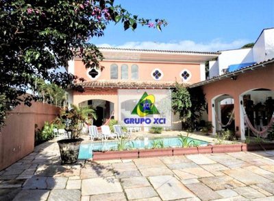 Casa, 6 quartos, 453 m² - Foto 1