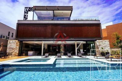 Casa, 8 quartos, 1174 m² - Foto 2