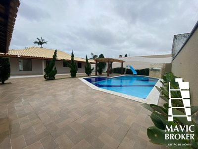 Casa, 3 quartos, 265 m² - Foto 1