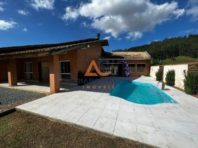Sala-Conjunto, 1500 m² - Foto 1