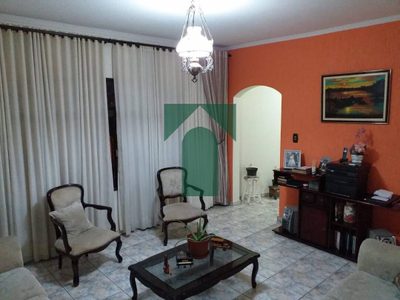 Sobrado, 3 quartos, 259 m² - Foto 1