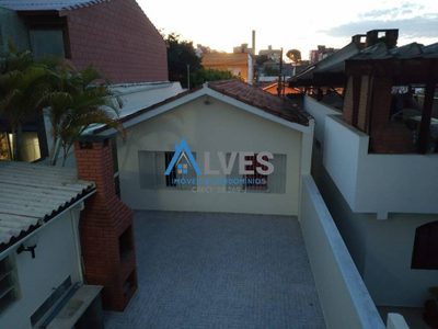 Casa, 4 quartos, 200 m² - Foto 1