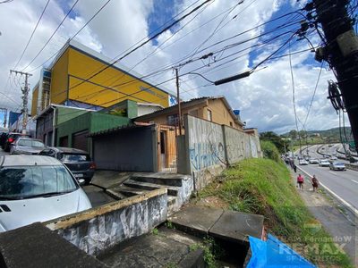 Casa, 2 quartos, 180 m² - Foto 1