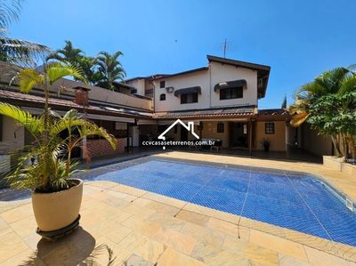 Sobrado, 310 m² - Foto 1