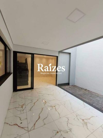 Casa, 3 quartos, 169 m² - Foto 4