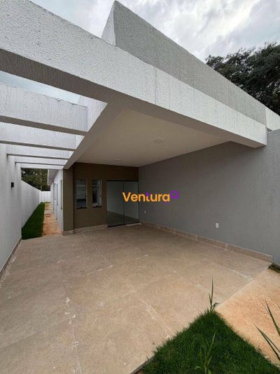 Casa, 3 quartos, 92 m² - Foto 1