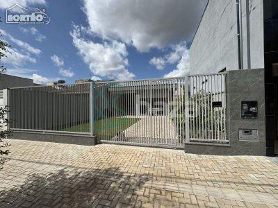 Casa, 5 quartos, 170 m² - Foto 3
