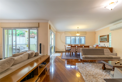 Casa, 3 quartos, 220 m² - Foto 2