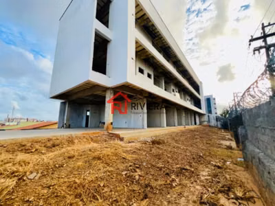 Prédio Inteiro, 1080 m² - Foto 1