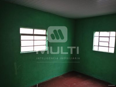 Casa, 6 quartos, 220 m² - Foto 1