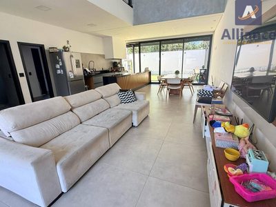Casa, 3 quartos, 232 m² - Foto 4