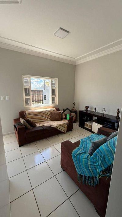 Casa, 3 quartos, 181 m² - Foto 2