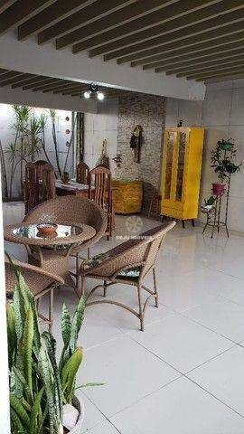 Casa, 5 quartos, 290 m² - Foto 1