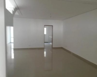 Casa, 3 quartos, 180 m² - Foto 1