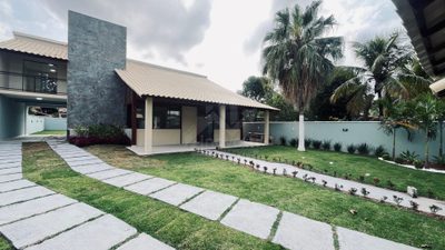 Casa, 4 quartos, 258 m² - Foto 1