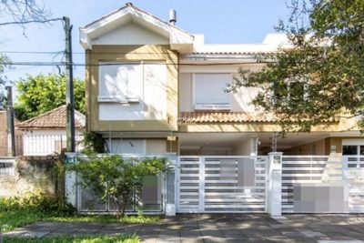 Casa, 2 quartos, 132 m² - Foto 1
