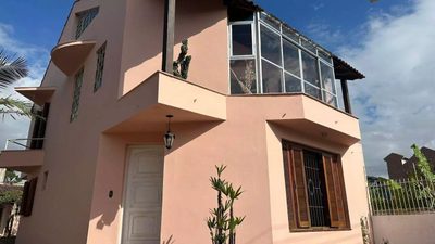 Casa, 3 quartos, 250 m² - Foto 1