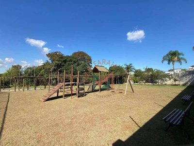 Loteamento e Condomínio, 1077 m² - Foto 5