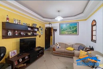 Sobrado, 3 quartos, 237 m² - Foto 2