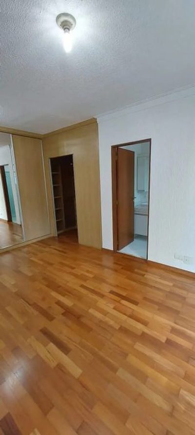 Casa, 4 quartos, 230 m² - Foto 2