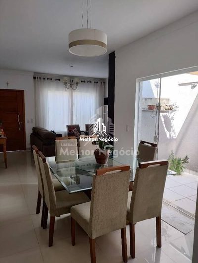 Casa, 3 quartos, 169 m² - Foto 1