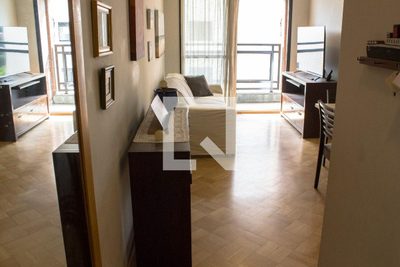 Apartamento, 2 quartos, 56 m² - Foto 1